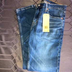 Levis 511 slim cut jeans 32x34 *BRAND NEW*